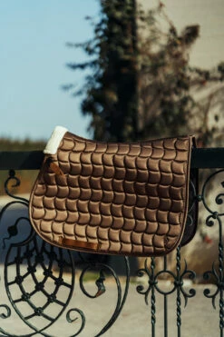 Horze Houston Vielseitigkeitsschabracke Mit Kunstfell 17 Horze Houston Vielseitigkeitsschabracke Mit Kunstfell -Weatherbeeta Shop 17400 BDBR 4