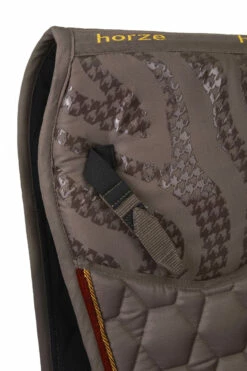 Horze Kenya Dressurschabracke 22 Horze Kenya Dressurschabracke -Weatherbeeta Shop 17454 753 02