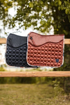 Horze Terrazzo Dressurschabracke -Weatherbeeta Shop 17458 590 08