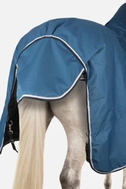 Horze Glasgow Regendecke Mit Halsteil, 150g 25 Horze Glasgow Regendecke Mit Halsteil, 150g -Weatherbeeta Shop 24109 559 05