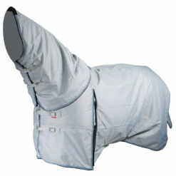 B Vertigo Georgina Weidedecke Mit Abnehmbarem Halsteil, 250g 35 B Vertigo Georgina Weidedecke Mit Abnehmbarem Halsteil, 250g -Weatherbeeta Shop 24133 VTG DKB 1