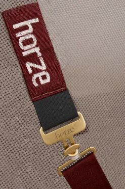 Horze Kenya Leichte Mesh Weidedecke Mit Abnehmbarem Halsteil 24 Horze Kenya Leichte Mesh Weidedecke Mit Abnehmbarem Halsteil -Weatherbeeta Shop 24204 251 05