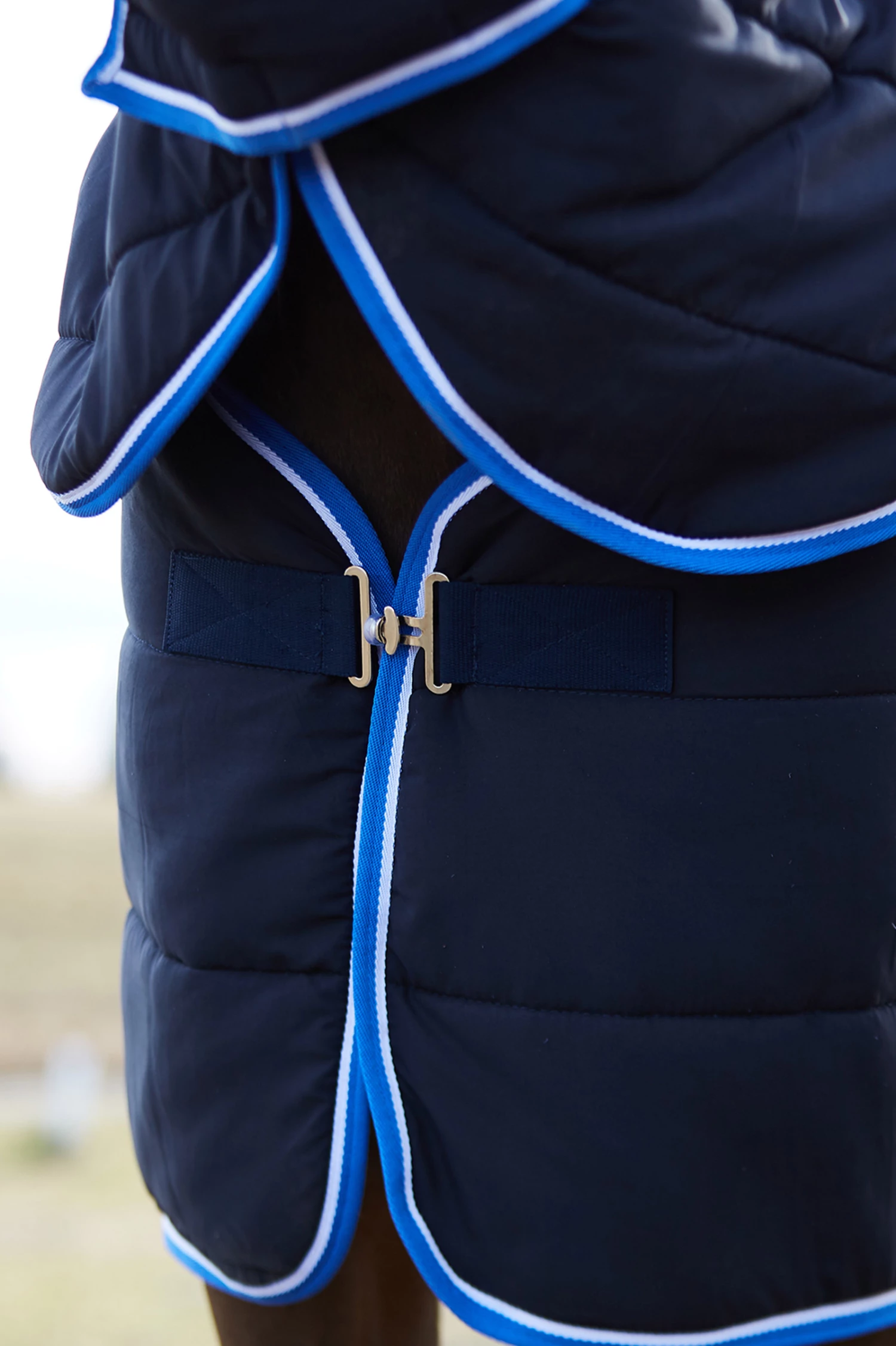 Horze Glasgow Stalldecke / Unterdecke Mit Halsteil, 250g 4 Horze Glasgow Stalldecke / Unterdecke Mit Halsteil, 250g – Bild 2