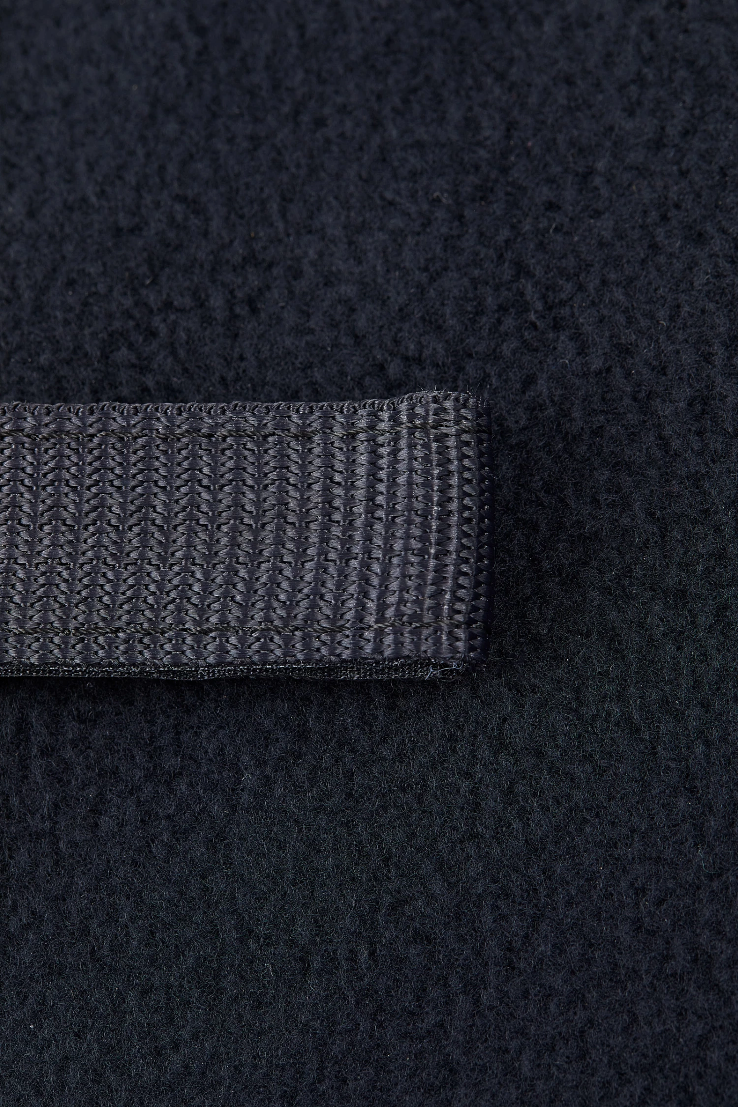 Horze Noir Fleece Ausreitdecke 10 Horze Noir Fleece Ausreitdecke – Bild 8