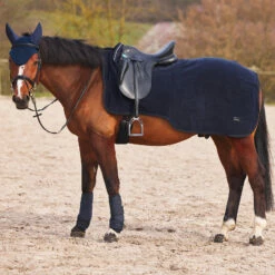 Horze Marquess Fleece-Ausreitdecke 24 Horze Marquess Fleece-Ausreitdecke -Weatherbeeta Shop 24674 VDB 1