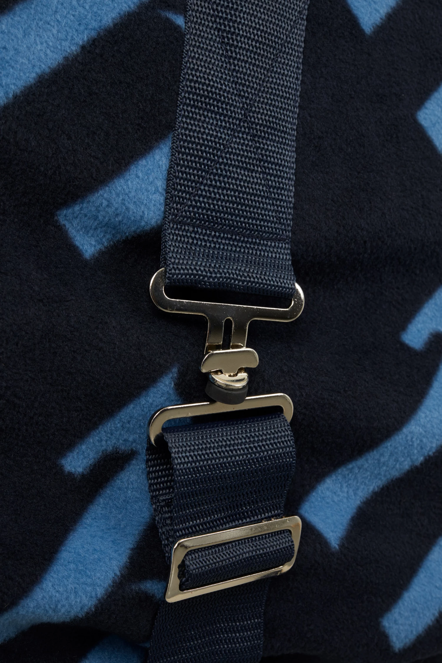 Horze Wicklow Abschwitzdecke Mit Logo Print 6 Horze Wicklow Abschwitzdecke Mit Logo Print – Bild 4