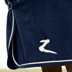 Horze Fleece Turnier Abschwitzdecke 30 Horze Fleece Turnier Abschwitzdecke -Weatherbeeta Shop 24707 DB 3