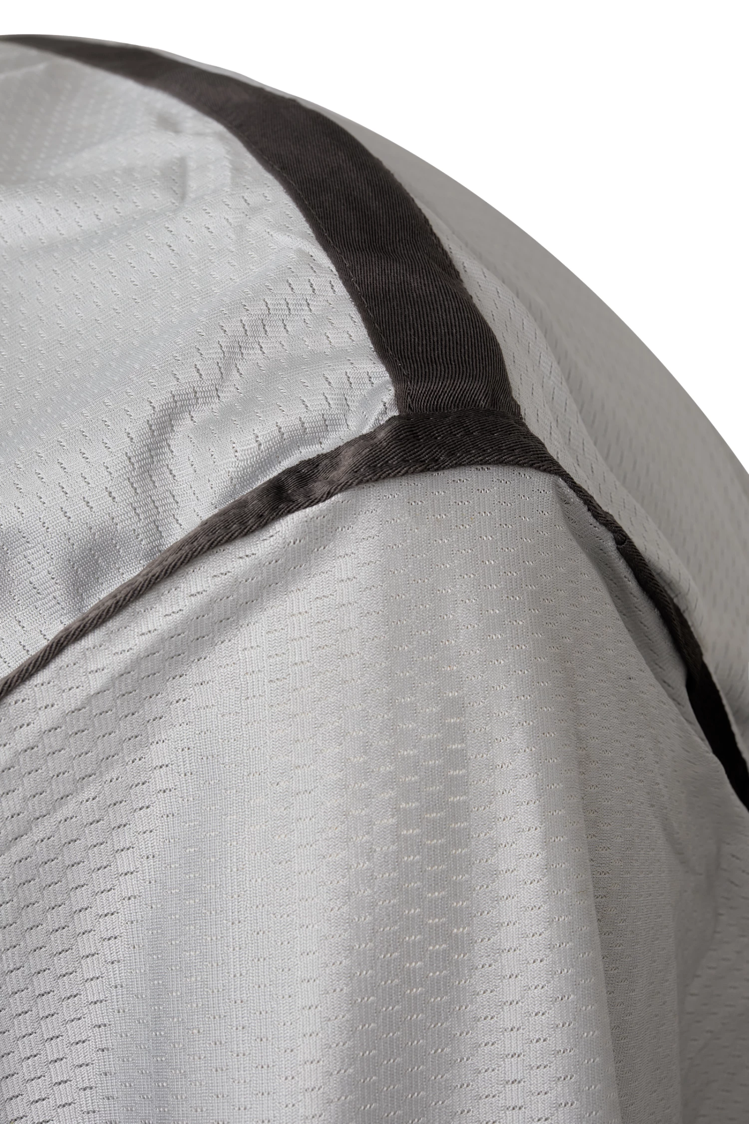 Horze Eira Fliegen-Ausreitdecke Mit Abnehmbarem Halsteil 9 Horze Eira Fliegen-Ausreitdecke Mit Abnehmbarem Halsteil – Bild 7