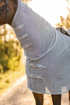 Horze Orleans Fliegen-Ausreitdecke 29 Horze Orleans Fliegen-Ausreitdecke -Weatherbeeta Shop 24836 hrg 08