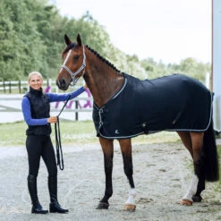 Horze Glarus Fleecedecke 34 Horze Glarus Fleecedecke -Weatherbeeta Shop 24897 VDB 1