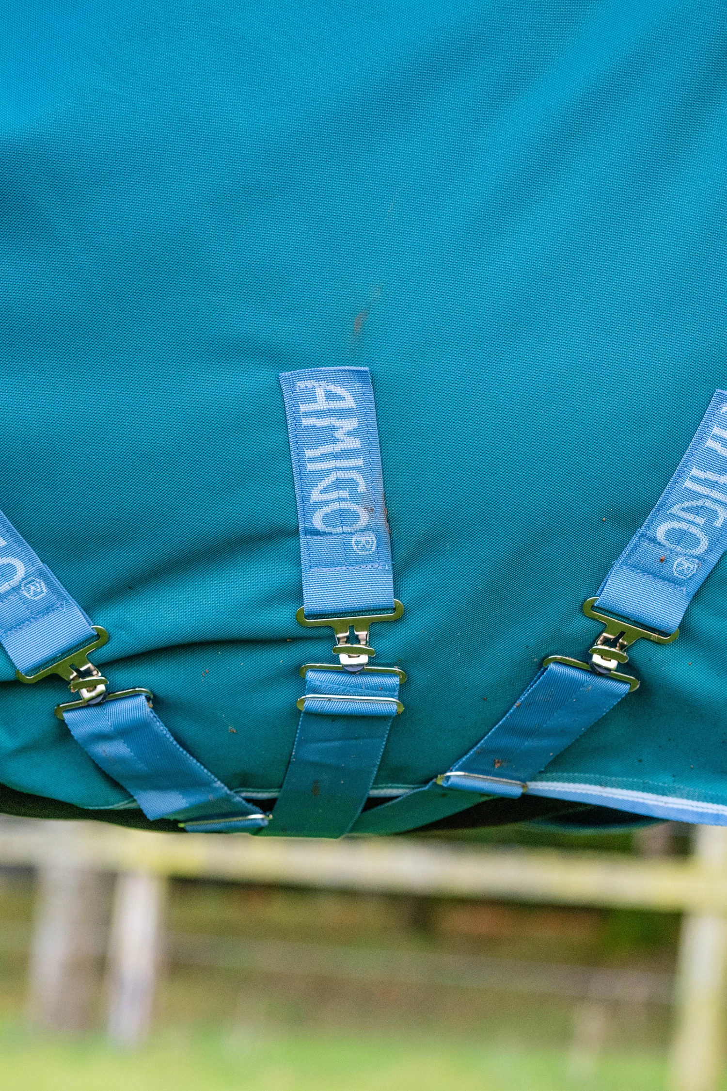 Horseware Amigo Bravo 12 Regendecke Mit Hohem Hals, 0g 9 Horseware Amigo Bravo 12 Regendecke Mit Hohem Hals, 0g – Bild 7