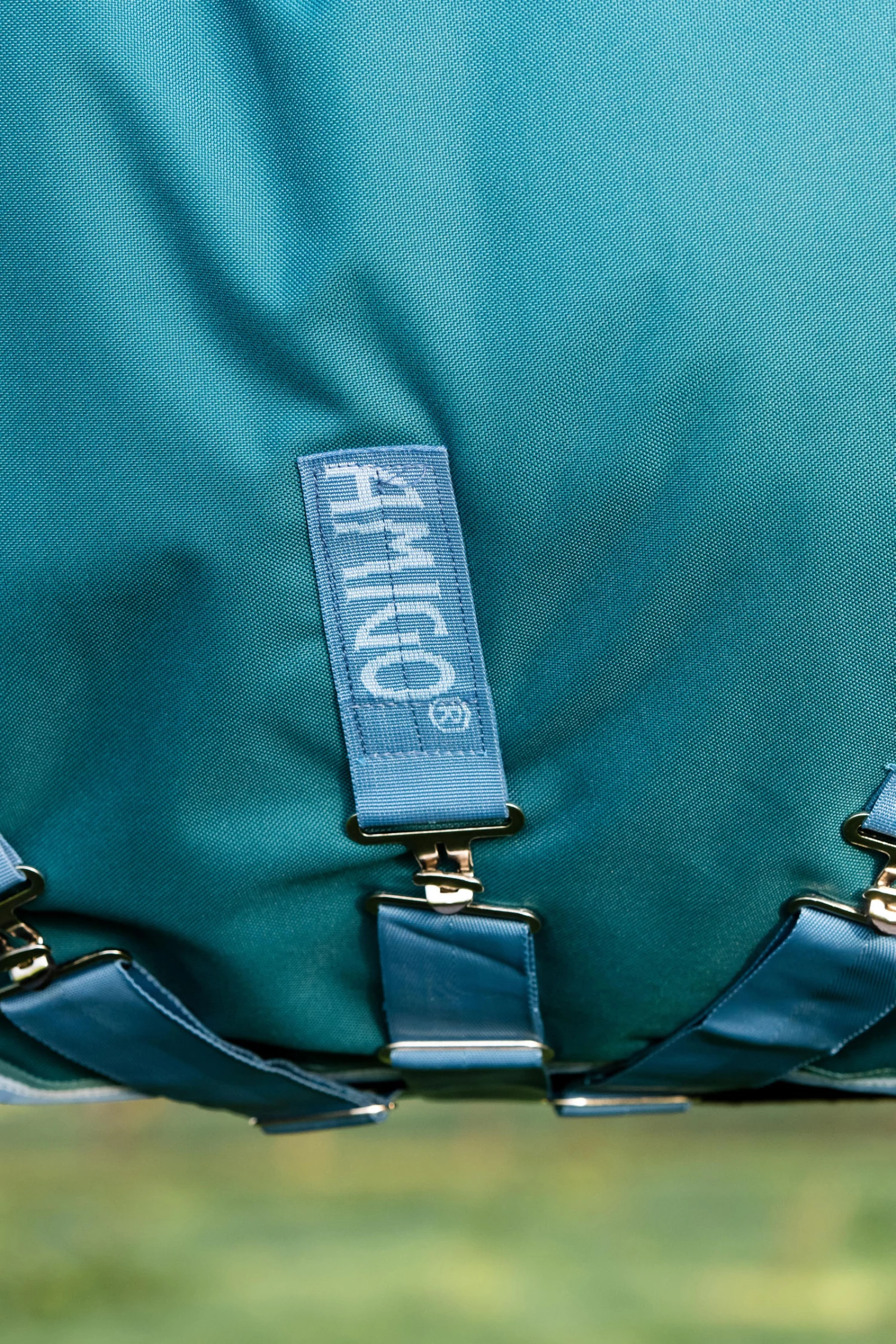 Horseware Amigo Bravo 12 Plus Weidedecke, 400g 10 Horseware Amigo Bravo 12 Plus Weidedecke, 400g – Bild 8