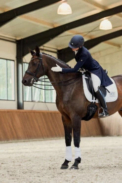 Eskadron Platinum Pure FS23 Highgloss Peacock Dressurschabracke 9 Eskadron Platinum Pure FS23 Highgloss Peacock Dressurschabracke -Weatherbeeta Shop 345505 WH 02