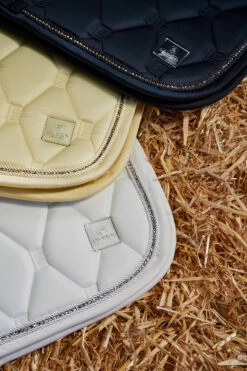 Eskadron Platinum Pure FS23 Glossy Crystal Dressurschabracke -Weatherbeeta Shop 345508 DB 03