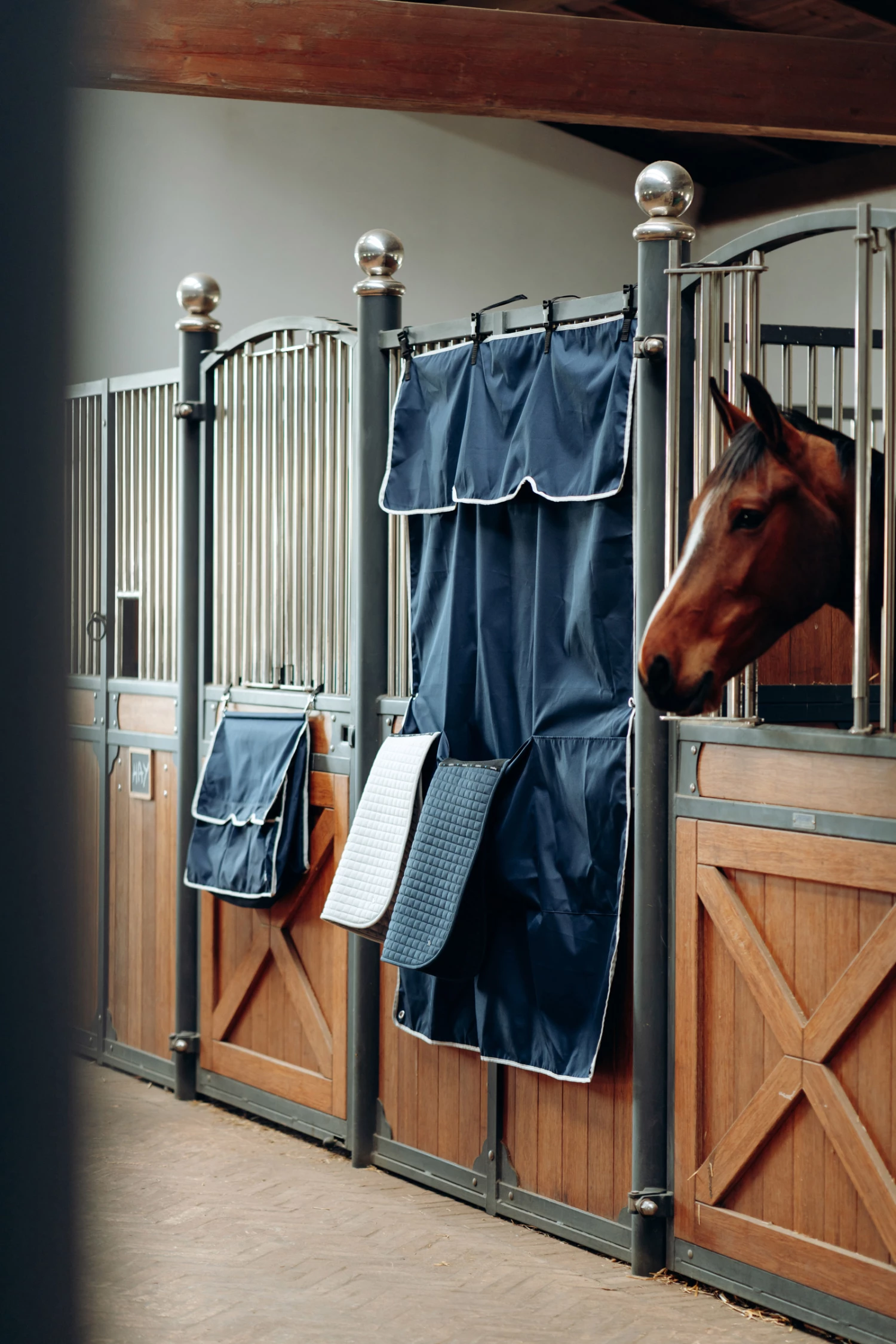 Horze Neat & Tidy Putztasche 8 Horze Neat & Tidy Putztasche – Bild 6